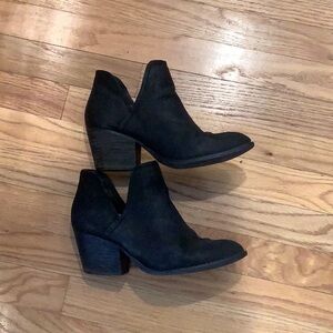 Steve Madden ankle boots